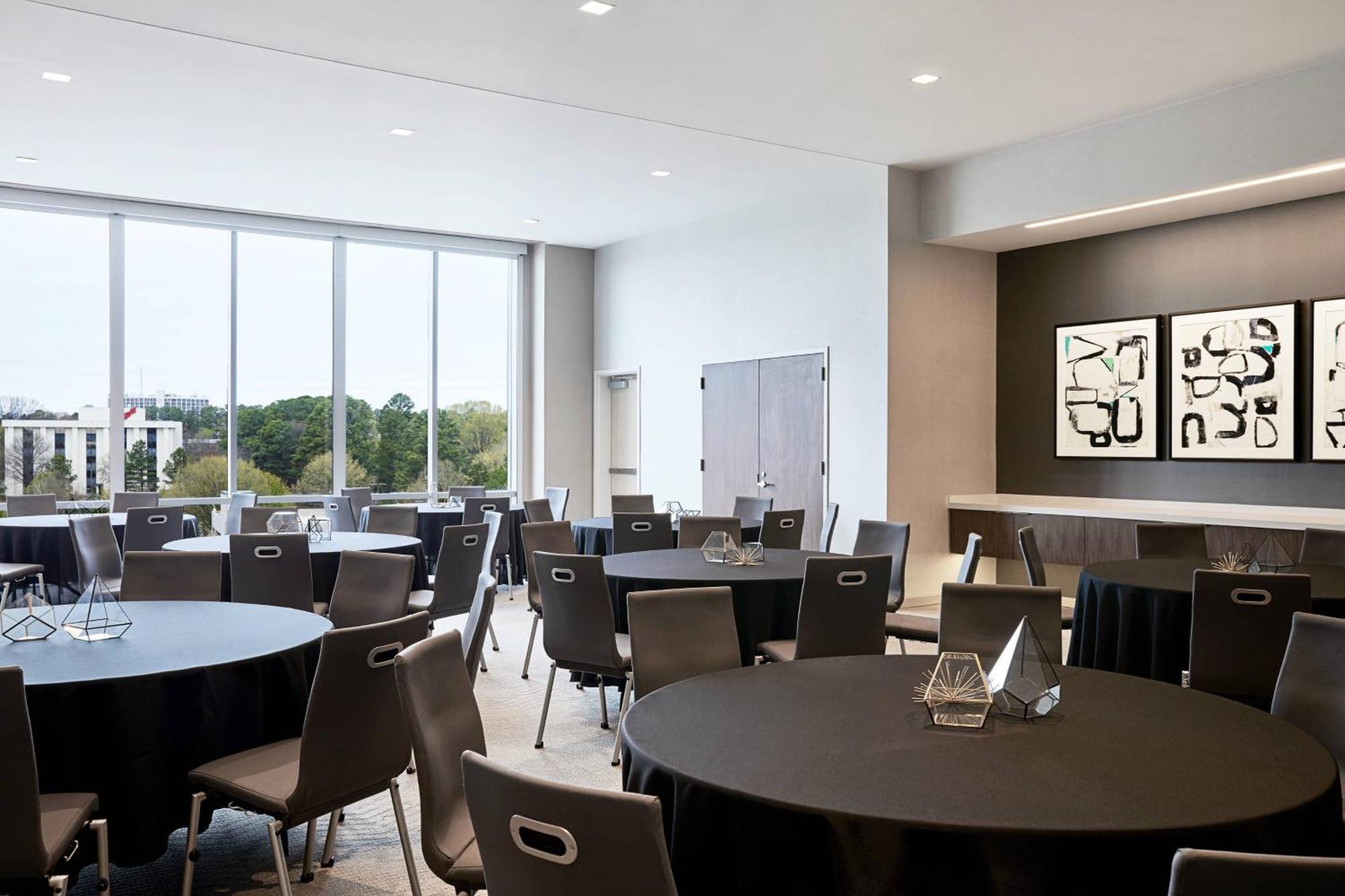 Ac Hotel By Marriott Raleigh North Hills Exterior photo